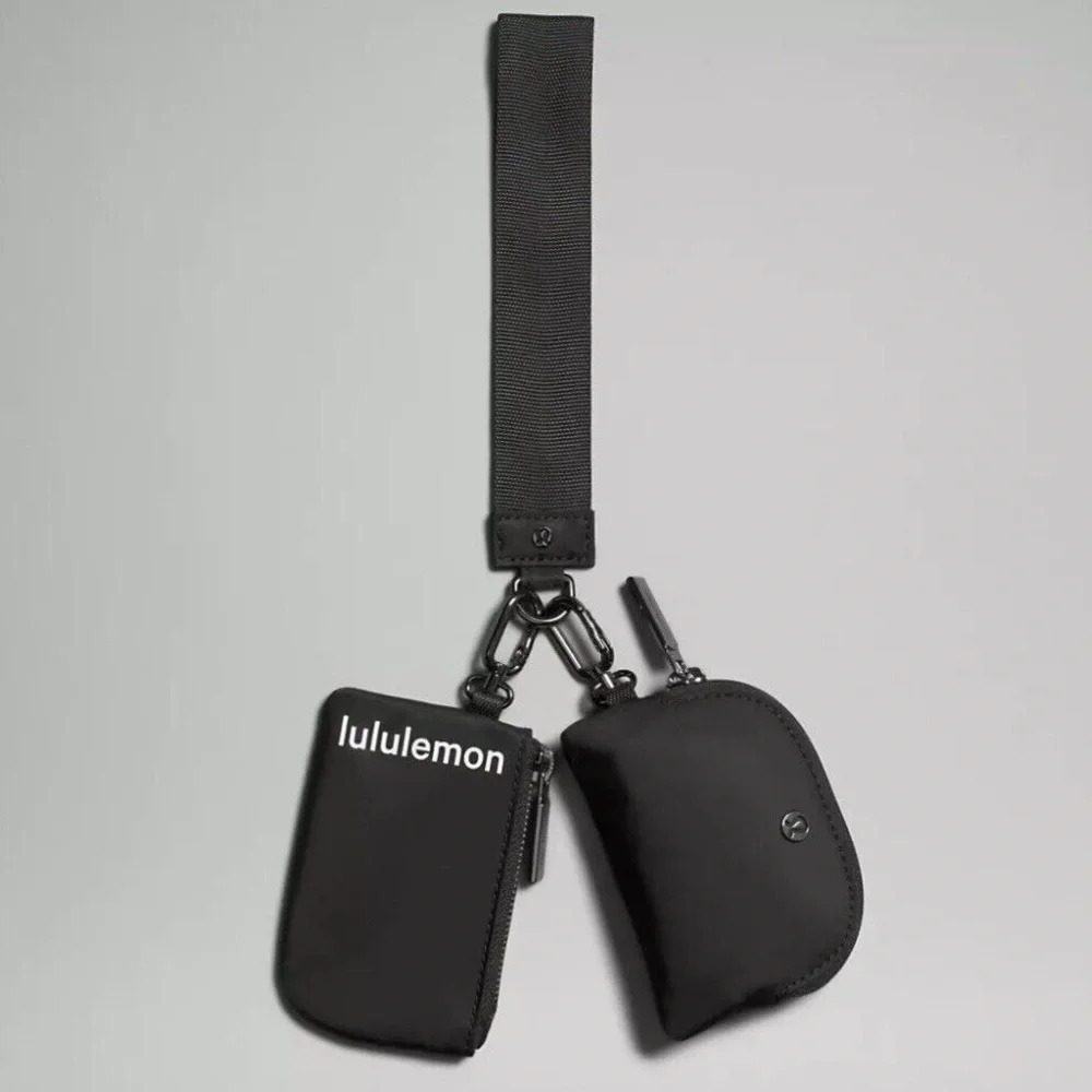🆕🖤 Lululemon Dual Pouch Wristlet - Black - Picture 9 of 10